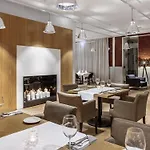 Mercure Brant 4*