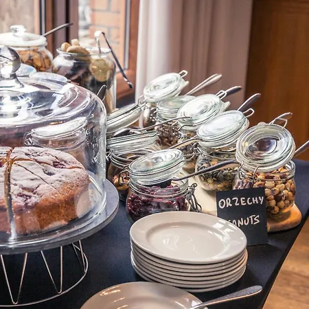 Mercure Brant 4*