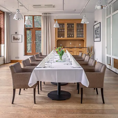 Mercure Brant Hotel 4*