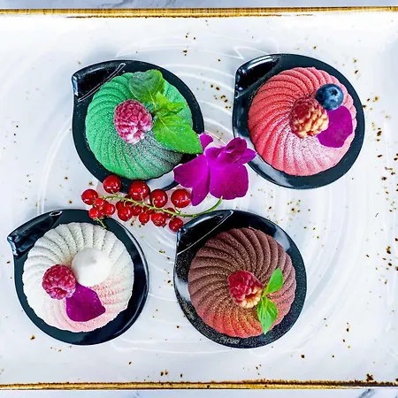 Mercure Brant Hotel Wiązowna