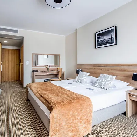 Mercure Brant מלון