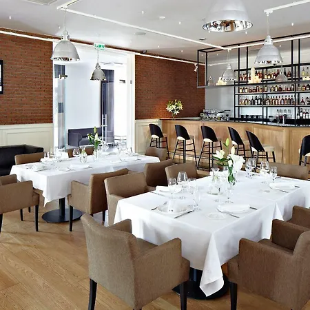 Mercure Wiazowna Brant 4*