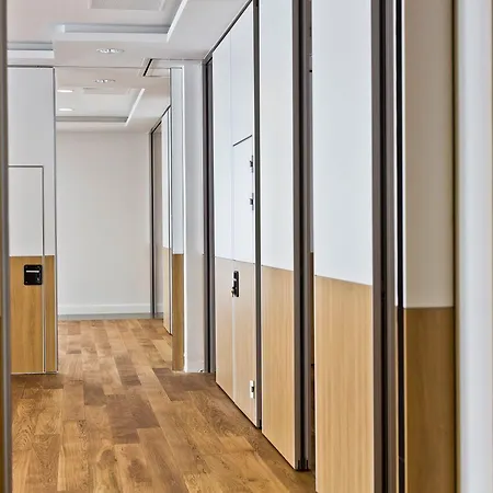 Mercure Brant 4* Wiązowna