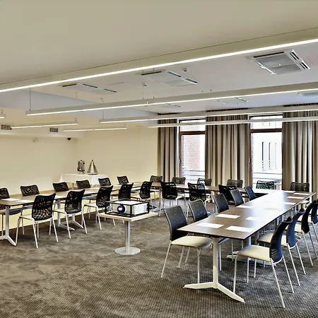 Mercure Brant Hotel 4*