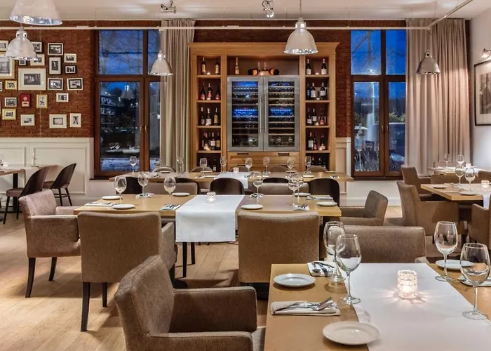 Mercure Brant Wiązowna