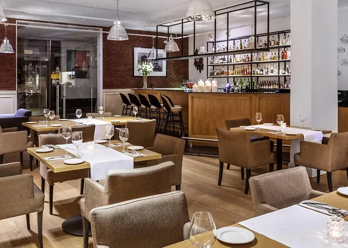 Mercure Brant 4* Wiązowna