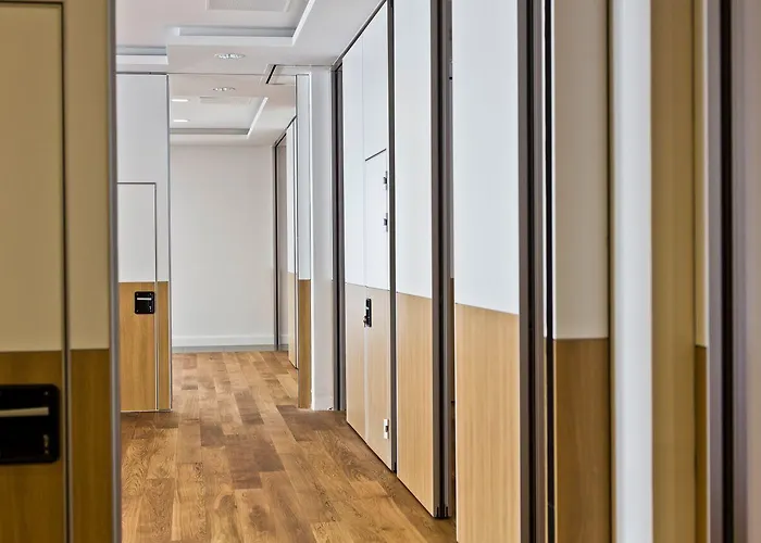 Mercure Brant 4* Wiązowna