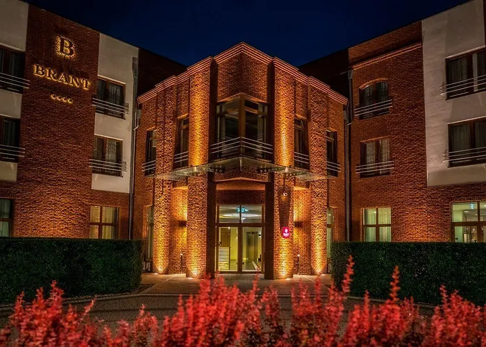 Mercure Brant 4* Wiązowna